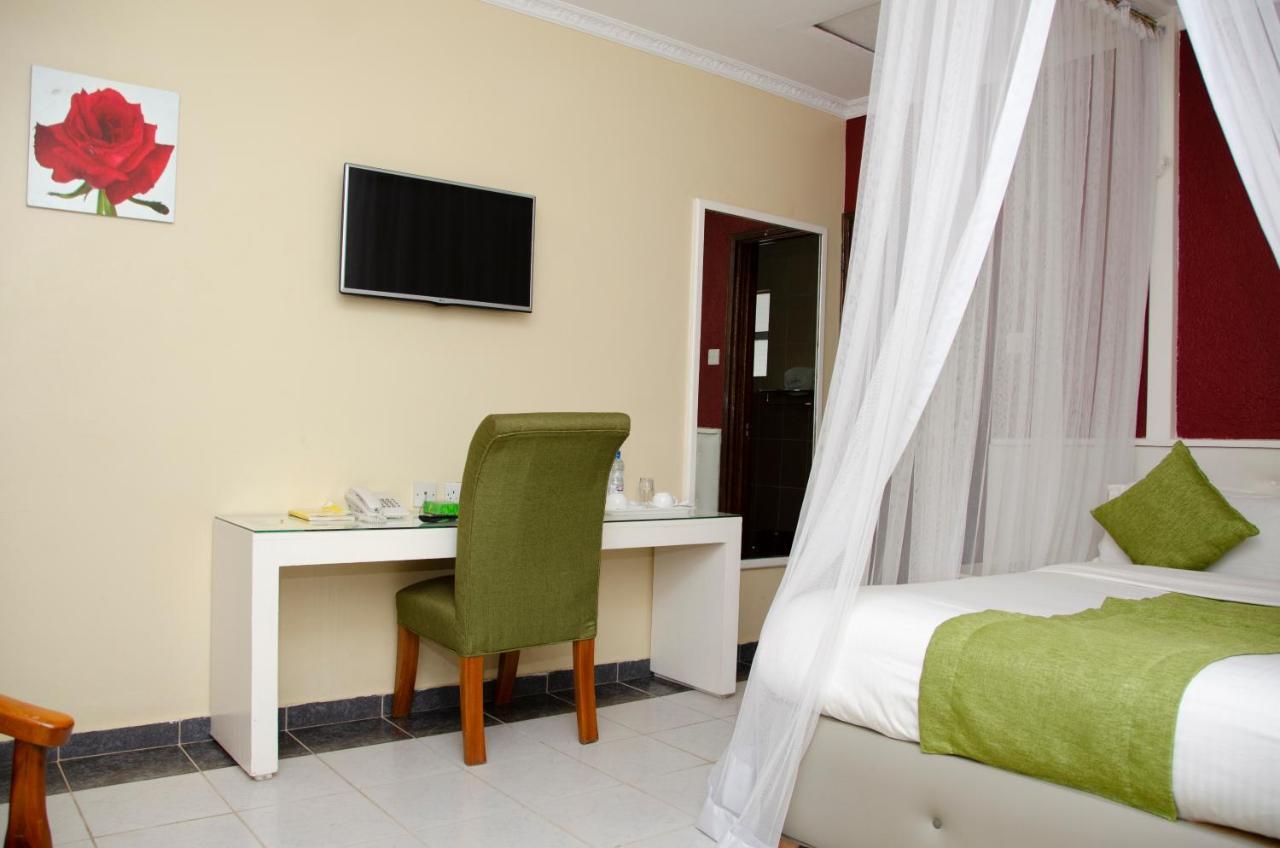 The Noble Hotel & Conference Centre إلدوريت المظهر الخارجي الصورة